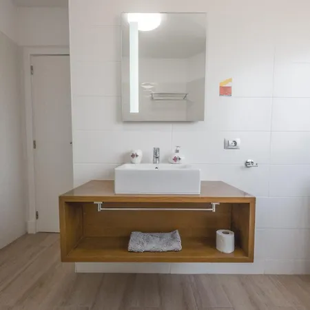 Apartment Luxury Near Playa Vistas *